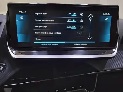 Photo 20 Peugeot 208  BlueHDi 100 S&S BVM6