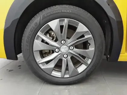 Photo 6 Peugeot 208  Electrique 50 kWh 136ch