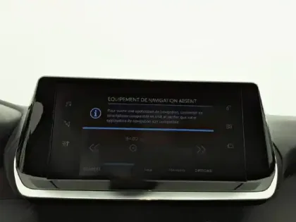 Photo 27 Peugeot 208  Electrique 50 kWh 136ch