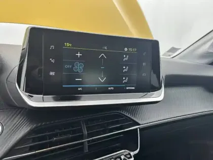 Photo 19 Peugeot 208 Gén. II Ph1 NG Style 5