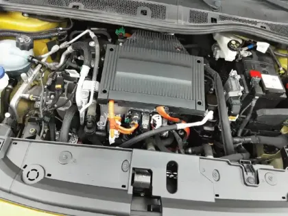 Photo 17 Peugeot 208  Electrique 50 kWh 136ch