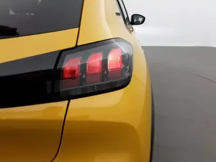 Photo 8 Peugeot 208  Electrique 50 kWh 136ch