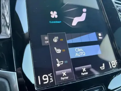 Photo 23 Volvo Xc90  Recharge T8 AWD 303+87 ch Geartronic 8 7pl