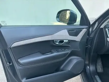 Photo 29 Volvo Xc90  Recharge T8 AWD 303+87 ch Geartronic 8 7pl