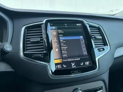 Photo 32 Volvo Xc90  Recharge T8 AWD 303+87 ch Geartronic 8 7pl