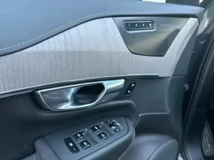 Photo 26 Volvo Xc90  Recharge T8 AWD 303+87 ch Geartronic 8 7pl