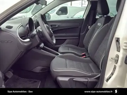 Photo 8 Fiat 600  1.2 HYBRID 100 CH DCT6