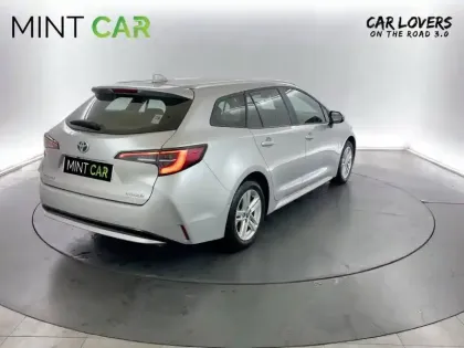 Photo 6 Toyota Corolla  Touring Sports Pro Hybride 122h