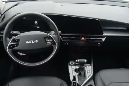 Photo 8 Kia Niro  1.6 GDi 141 ch HEV DCT6