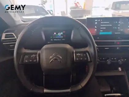 Photo 16 Citroën C4 e- 136 ch Automatique