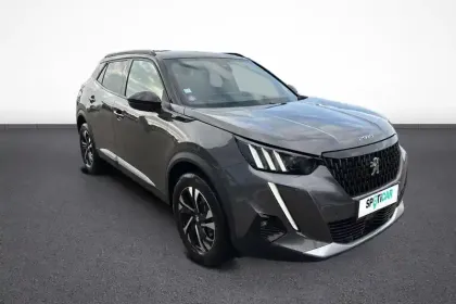 Photo 7 Peugeot 2008  PureTech 155 S&S EAT8