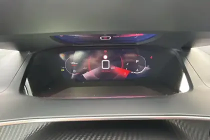 Photo 12 Peugeot 2008  PureTech 155 S&S EAT8