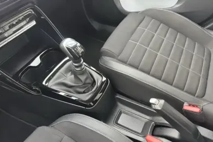 Photo 18 Citroën C3  Turbo 100 ch BVM6