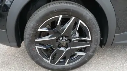 Photo 31 Peugeot 3008  Hybrid 145 e-DCS6