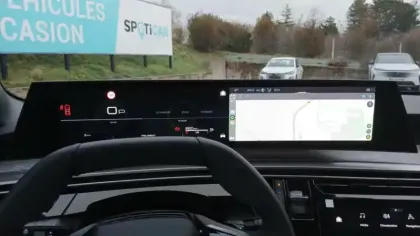 Photo 52 Peugeot 3008  Hybrid 145 e-DCS6