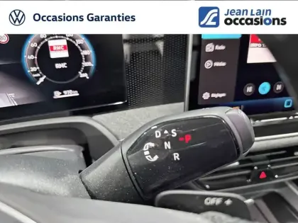 Photo 15 Volkswagen Passat  1.5 eTSI OPF 150 DSG7