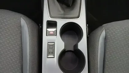 Photo 21 Peugeot 2008  PureTech 130 S&S BVM6