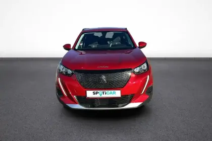 Photo 32 Peugeot 2008  PureTech 130 S&S BVM6