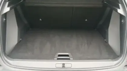 Photo 8 Peugeot 2008  PureTech 130 S&S BVM6