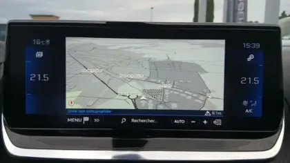 Photo 16 Peugeot 2008  PureTech 130 S&S BVM6