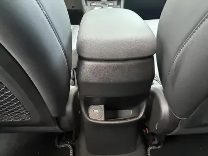 Photo 42 Hyundai Kona  Hybrid 141