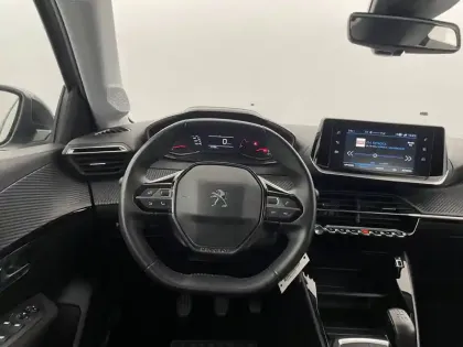 Photo 21 Peugeot 208  PureTech 75 S&S BVM5
