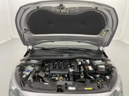 Photo 20 Peugeot 208  PureTech 75 S&S BVM5