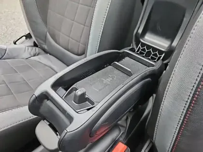 Photo 26 Mini Mini Hatch 3 Portes John Cooper Works 231 ch BVA8