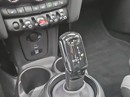 Photo 11 Mini Mini Hatch 3 Portes John Cooper Works 231 ch BVA8