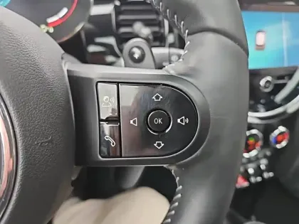 Photo 19 Mini Mini Hatch 3 Portes John Cooper Works 231 ch BVA8