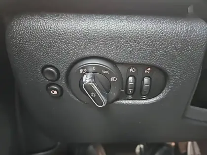 Photo 16 Mini Mini Hatch 3 Portes John Cooper Works 231 ch BVA8