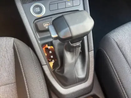 Photo 59 Kia Stonic  1.0 T-GDi 115 ch MHEV DCT7