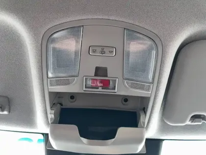 Photo 26 Hyundai Kona  Electrique 39 kWh - 136 ch