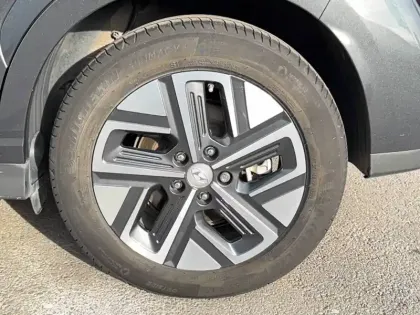 Photo 8 Hyundai Kona  Electrique 39 kWh - 136 ch
