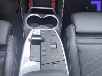 Photo 9 BMW X1  sDrive 20i 170ch DKG7