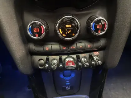 Photo 19 Mini Mini Hatch 3 Portes Cooper 136 ch