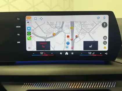 Photo 26 BMW Serie 1 120 170 ch DKG7