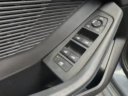 Photo 18 BMW Serie 1 120 170 ch DKG7