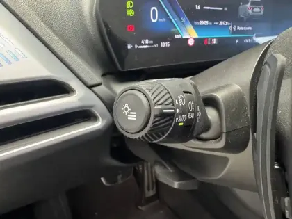 Photo 20 BMW Serie 1 120 170 ch DKG7