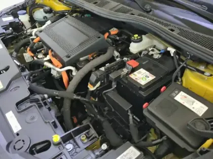 Photo 14 Peugeot 208  Electrique 50 kWh 136ch