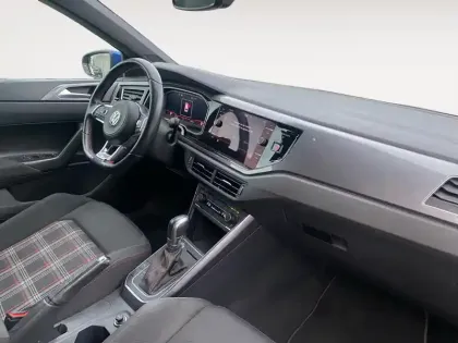 Photo 10 Volkswagen Polo  2.0 TSI 200 S&S DSG6