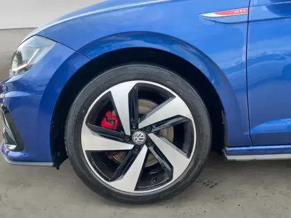 Photo 8 Volkswagen Polo  2.0 TSI 200 S&S DSG6