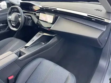 Photo 17 Peugeot 308  BlueHDi 130ch S&S EAT8