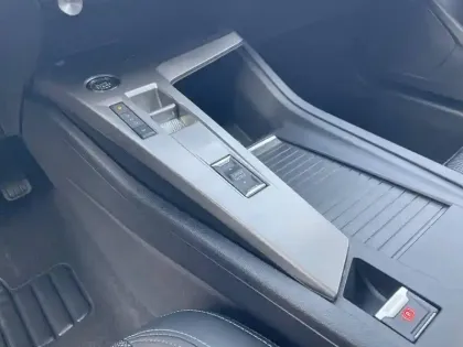 Photo 20 Peugeot 308  BlueHDi 130ch S&S EAT8