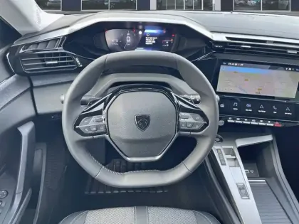 Photo 15 Peugeot 308  BlueHDi 130ch S&S EAT8