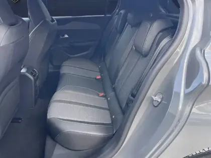 Photo 14 Peugeot 308  BlueHDi 130ch S&S EAT8