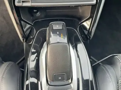 Photo 51 Peugeot 208  PureTech 130 S&S EAT8