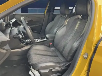 Photo 13 Peugeot 208  PureTech 130 S&S EAT8