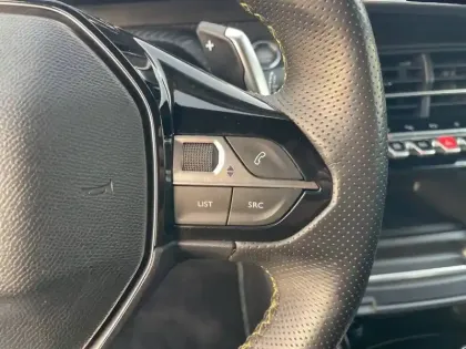 Photo 57 Peugeot 208  PureTech 130 S&S EAT8