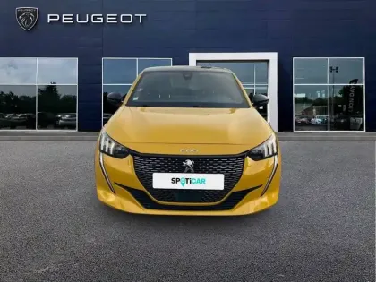 Photo 31 Peugeot 208  PureTech 130 S&S EAT8